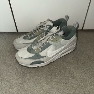 Nike Air Max 90 Futura